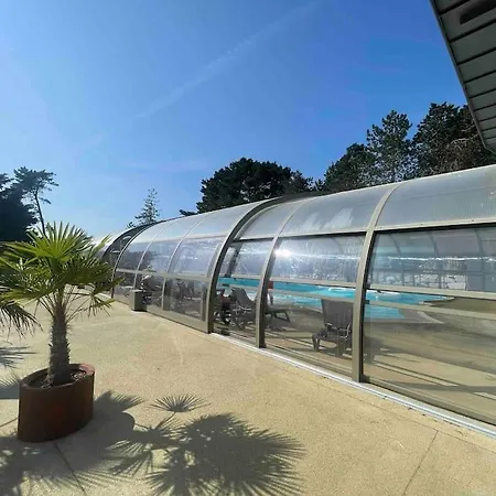 Cottage Dans Parc Residentiel De Loisirs, Piscine, 150M De La Mer Jullouville-les-Pins Exterior photo